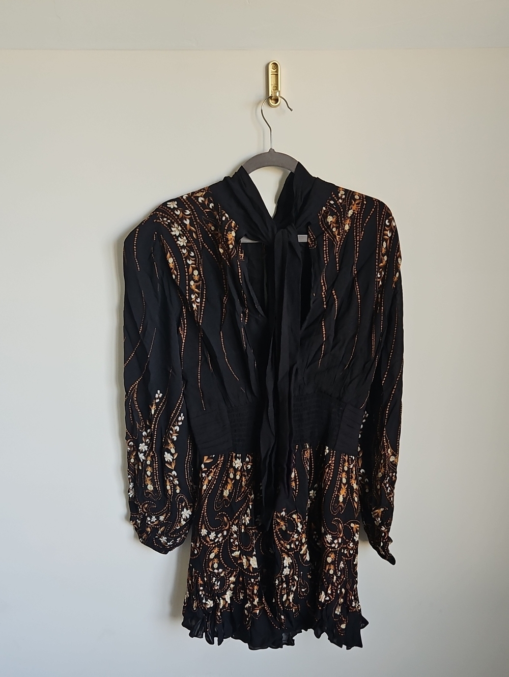 Farm Rio Mini Dress - Picture 8 of 11